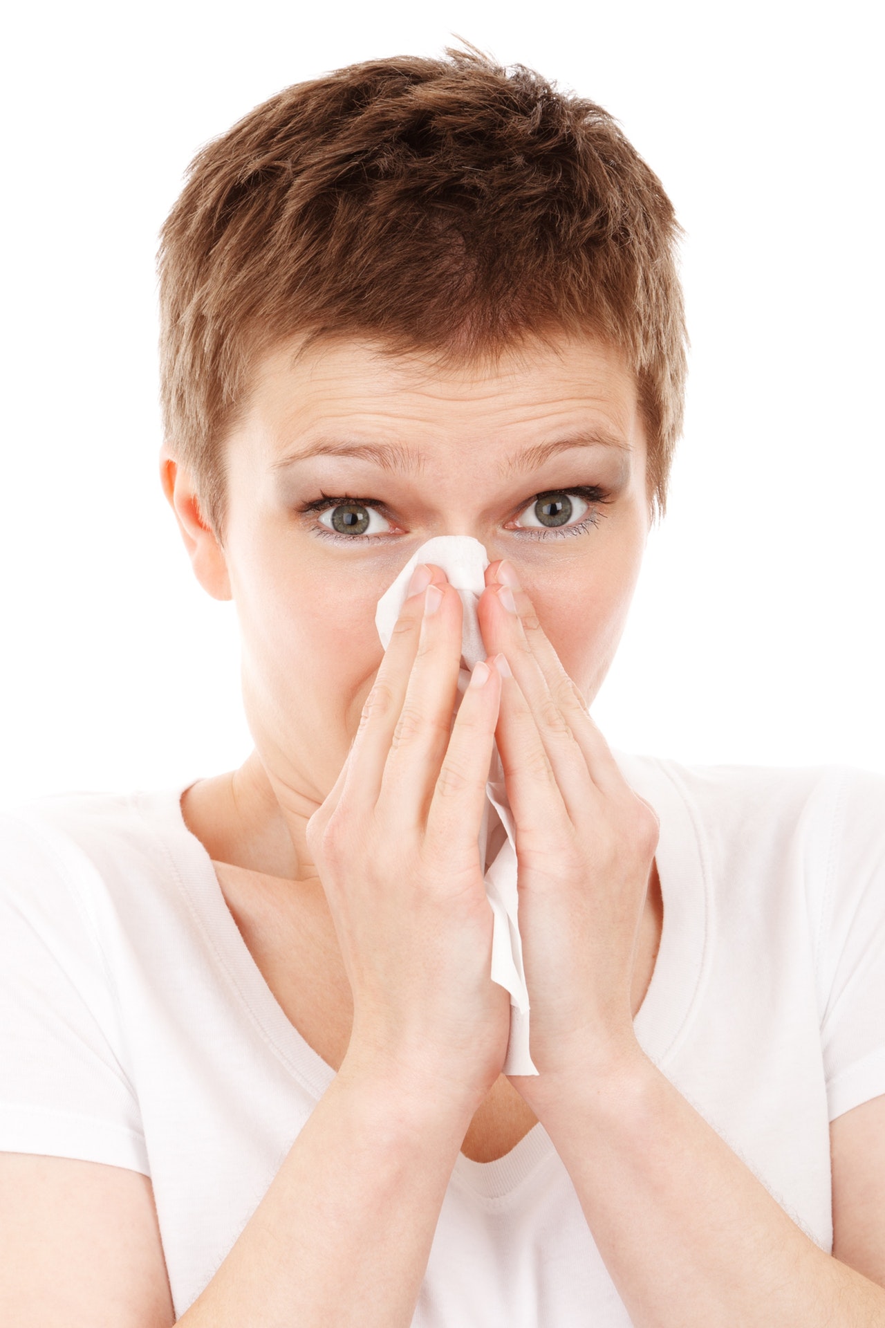 14 Secrets to Dealing with Allergies Naturally