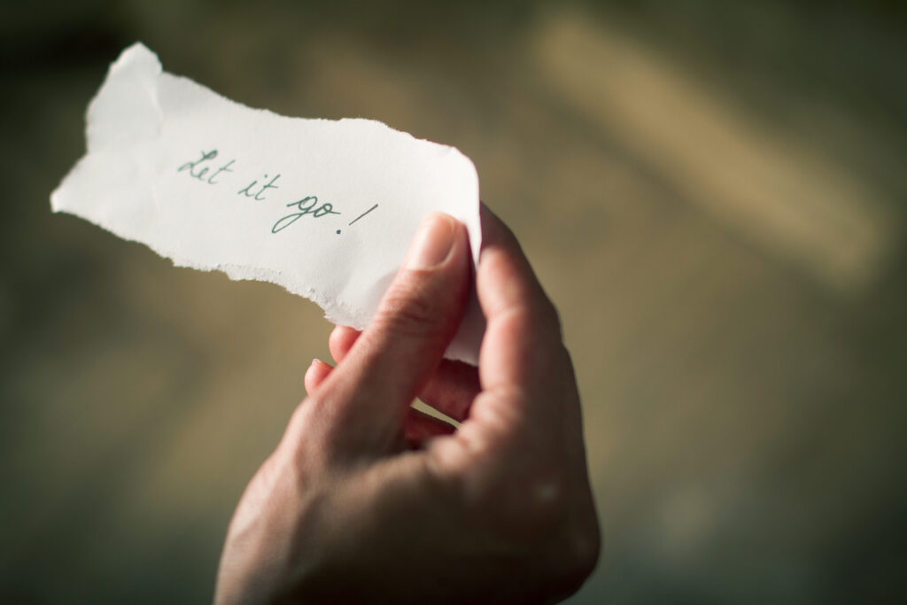 Say Adieu To Your Past: How To Let Go