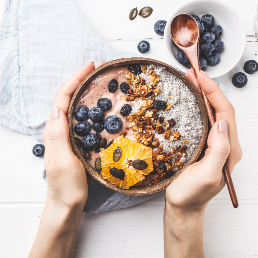 Detoxifying Chocolate Smoothie Bowl