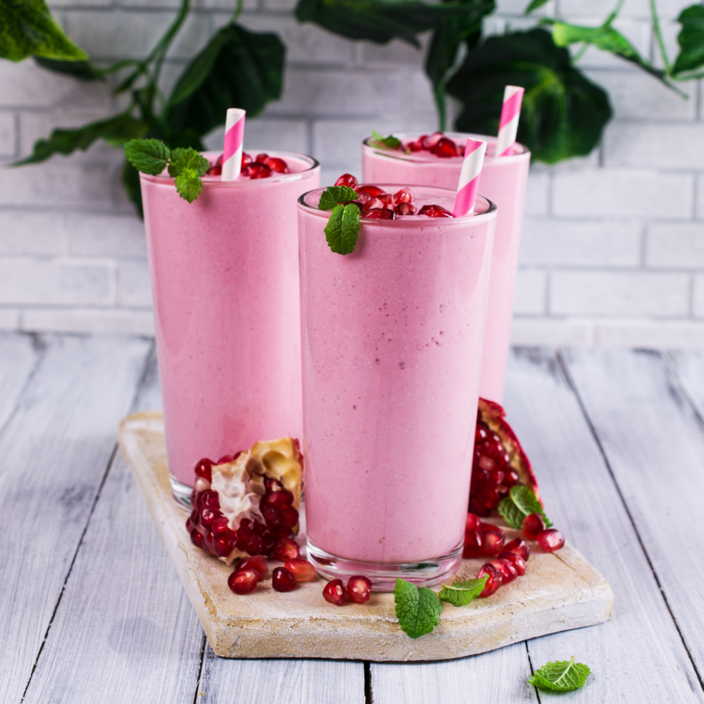 Pomegranate_Smoothie_(@Best-Holistic-Life-Magazine-@Featured-article-@Dr-Dee)_Cover-Photo