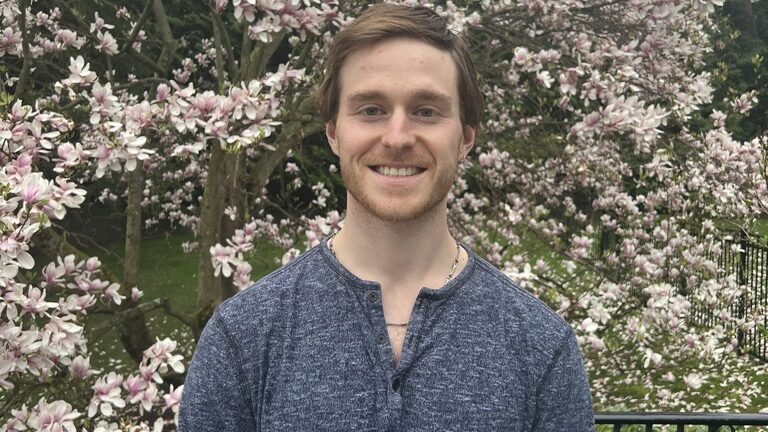 10_Steps_Towards_Happiness_and_Contentment_(@Best-Holistic-Life_@BestHolisticLifeMagazine_@New-Release_@Andrew-Mercein)_Photo