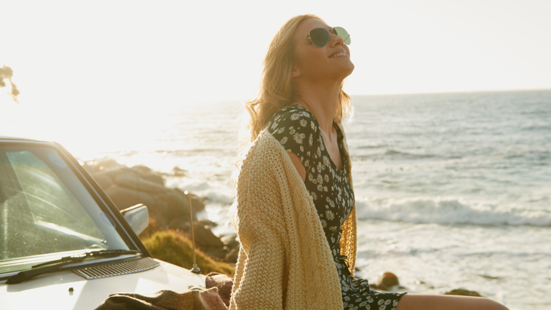 From_Panic_to_Peace_Natural_Anxiety_Reducing_Tactics_(@Best-Holistic-Life_@BestHolisticLifeMagazine_@New-Release_@Dr_Dixie_Short_@Ask_Dr_Dee)_Cover-Photo