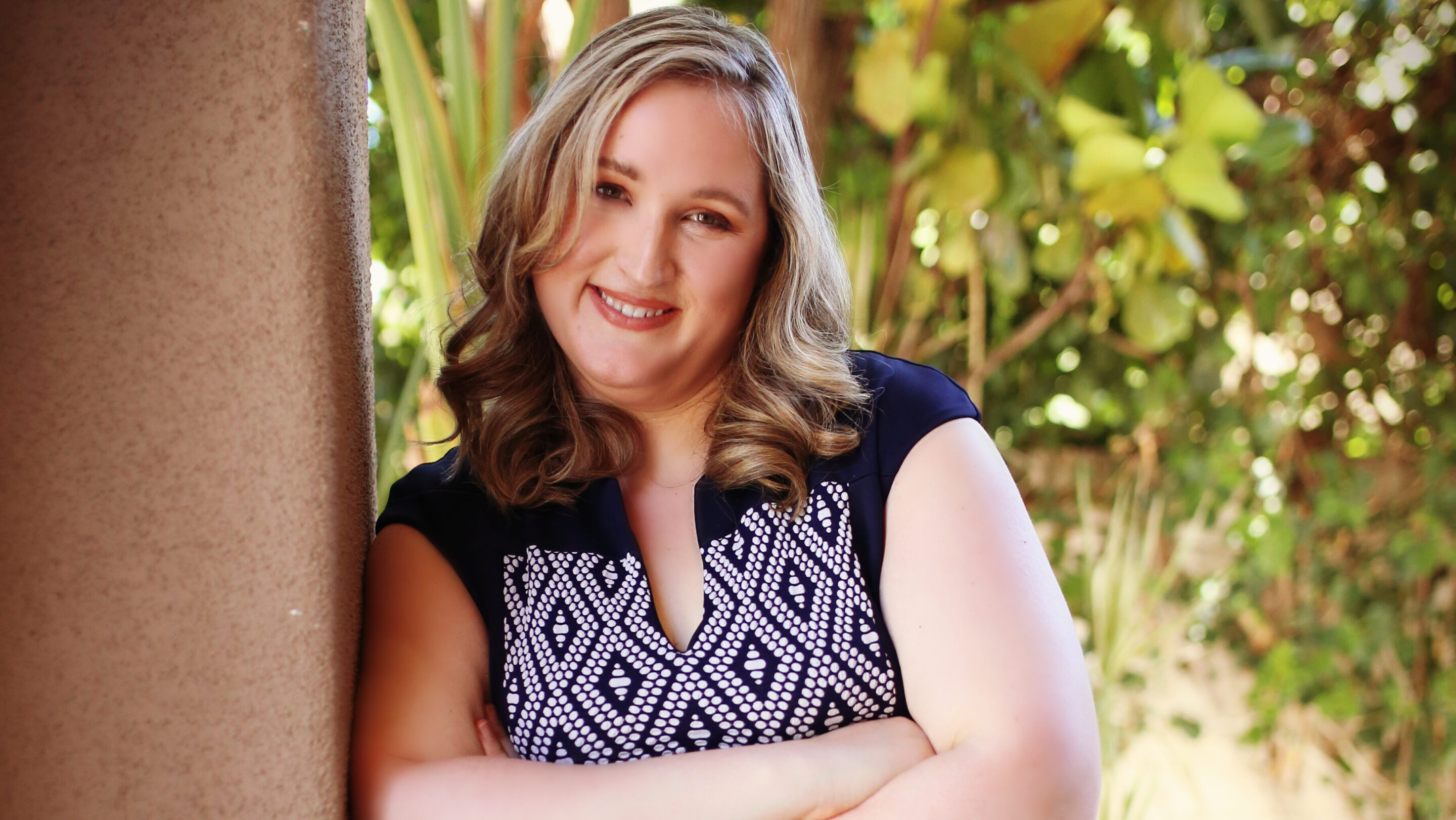 Mastering_Work-Life_Balance_Practical_Tips_for_Busy_Professionals_(@Best-Holistic-Life_@BestHolisticLifeMagazine_@New-Release_@Dr-Dixie-Dee-Short)_Cover-Photo