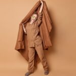 Aromatherapy_Meets_Deep_Pressur_How_Scented_Weighted_Blankets_Enhance_Sleep_(@Best-Holistic-Life_@BestHolisticLifeMagazine_@New-Release_@Dr-Tawnie-Lowther)_Cover-Photo