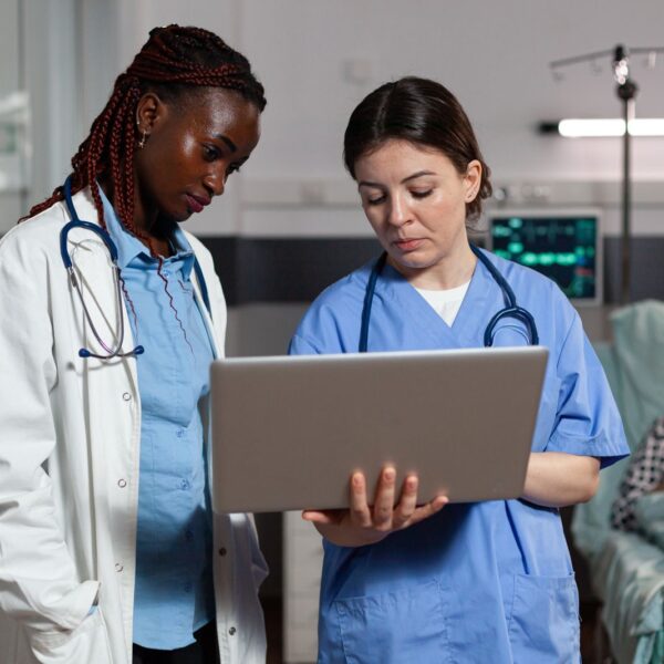 Exosomes_Hold_Great_Potential_But_Buyer_Beware_(@Best-Holistic-Life_@BestHolisticLifeMagazine_@New-Release_@Douglas_Mulhall)_Cover-Photo