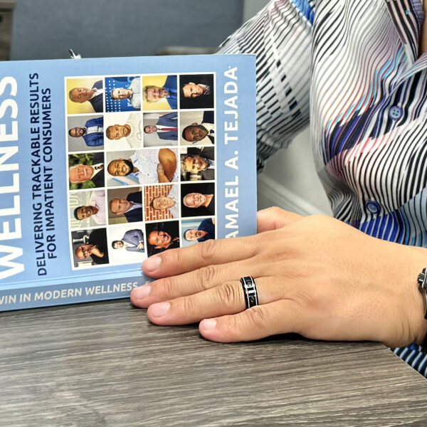 Your_Wellness_Data_How_Today’s_Tech_Literally_Puts_Your_Health_In_Your_Hands_(@Best-Holistic-Life_@BestHolisticLifeMagazine_@New-Release_@Sam-Tejada)_Cover-Photo