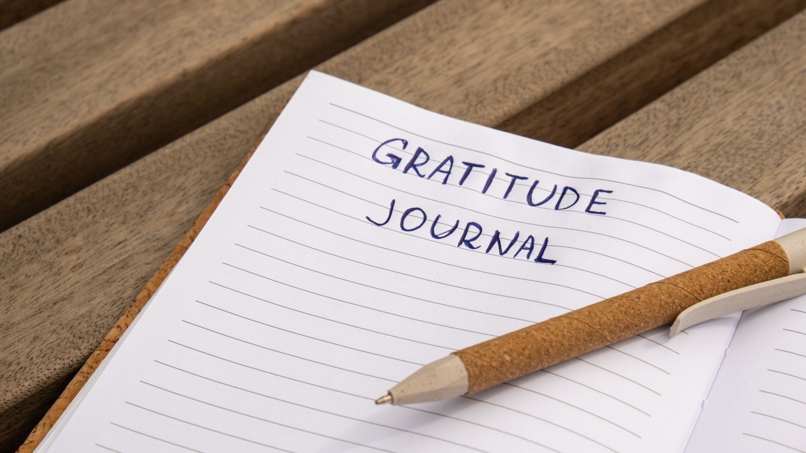 Finding_Gratitude_(@Best-Holistic-Life_@BestHolisticLifeMagazine_@New-Release_@Sir-James-Gray-Robinson)_Cover-Photo