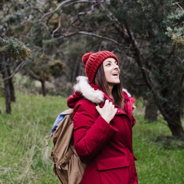 The_Healing_Power_of_Nature_Finding_Ourselves_in_the_Wild_(@Best-Holistic-Life_@BestHolisticLifeMagazine_@New-Release_@Parinaz-Shams)_Cover-Photo