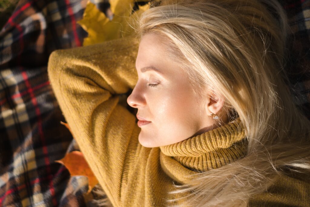 Sleeping_Through_Seasons_(@Best-Holistic-Life-Magaine @Dr-Tawnie_lowther)